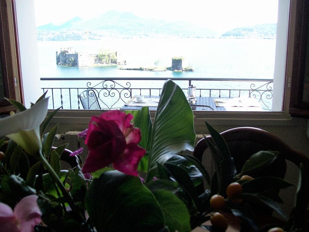 Casa Ai Castelli Apartment Cannobio Luaran gambar